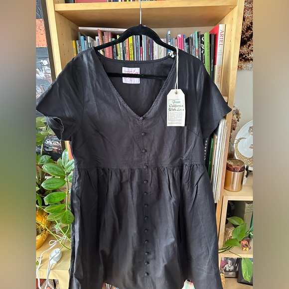 Tuesday Bassen Dresses & Skirts - Tuesday of California Black Phoebe Dress